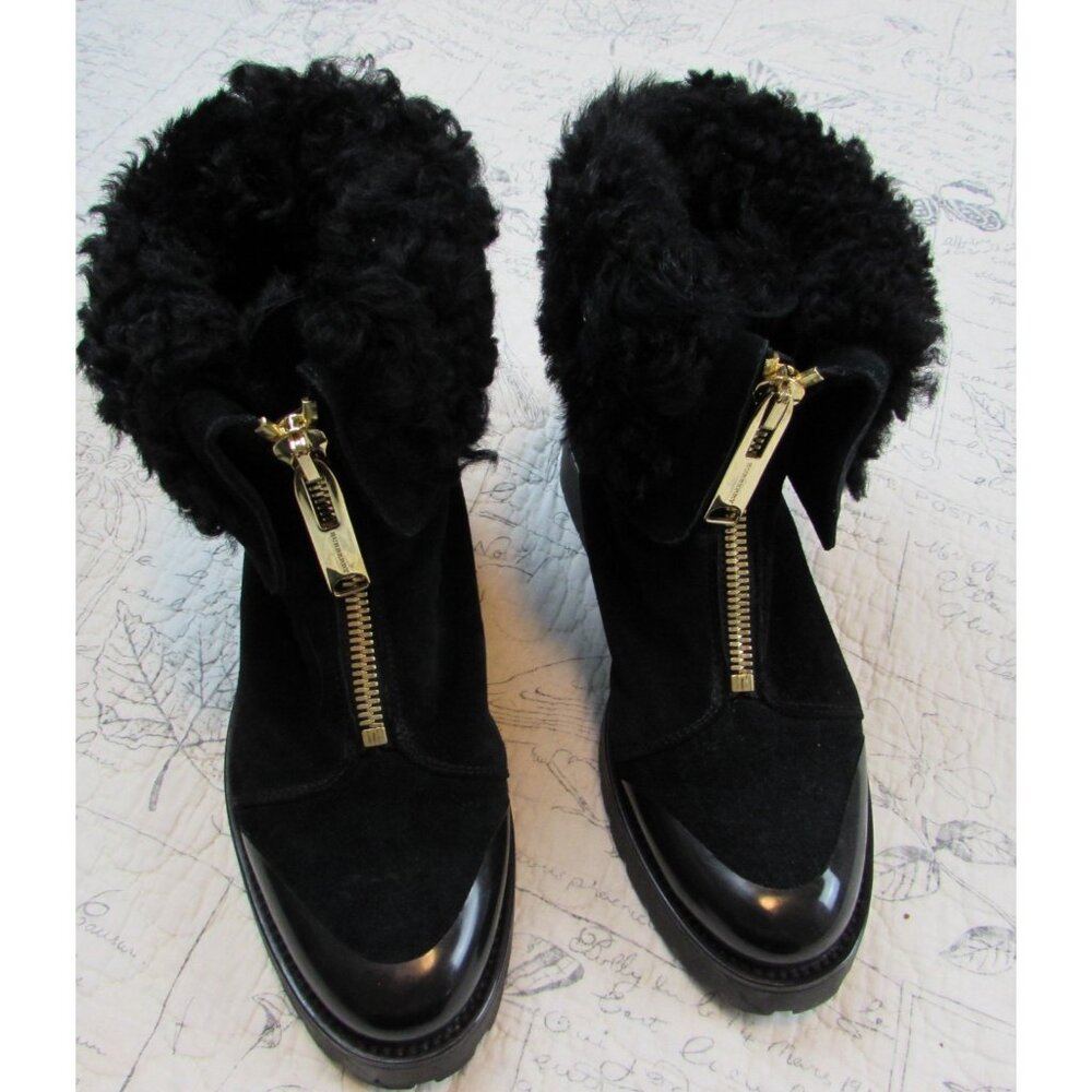 EUC $700 ITALY Burberry Quinsley Shearling Suede Lug waterproof Boots 36 6 - Picture 4 of 16
